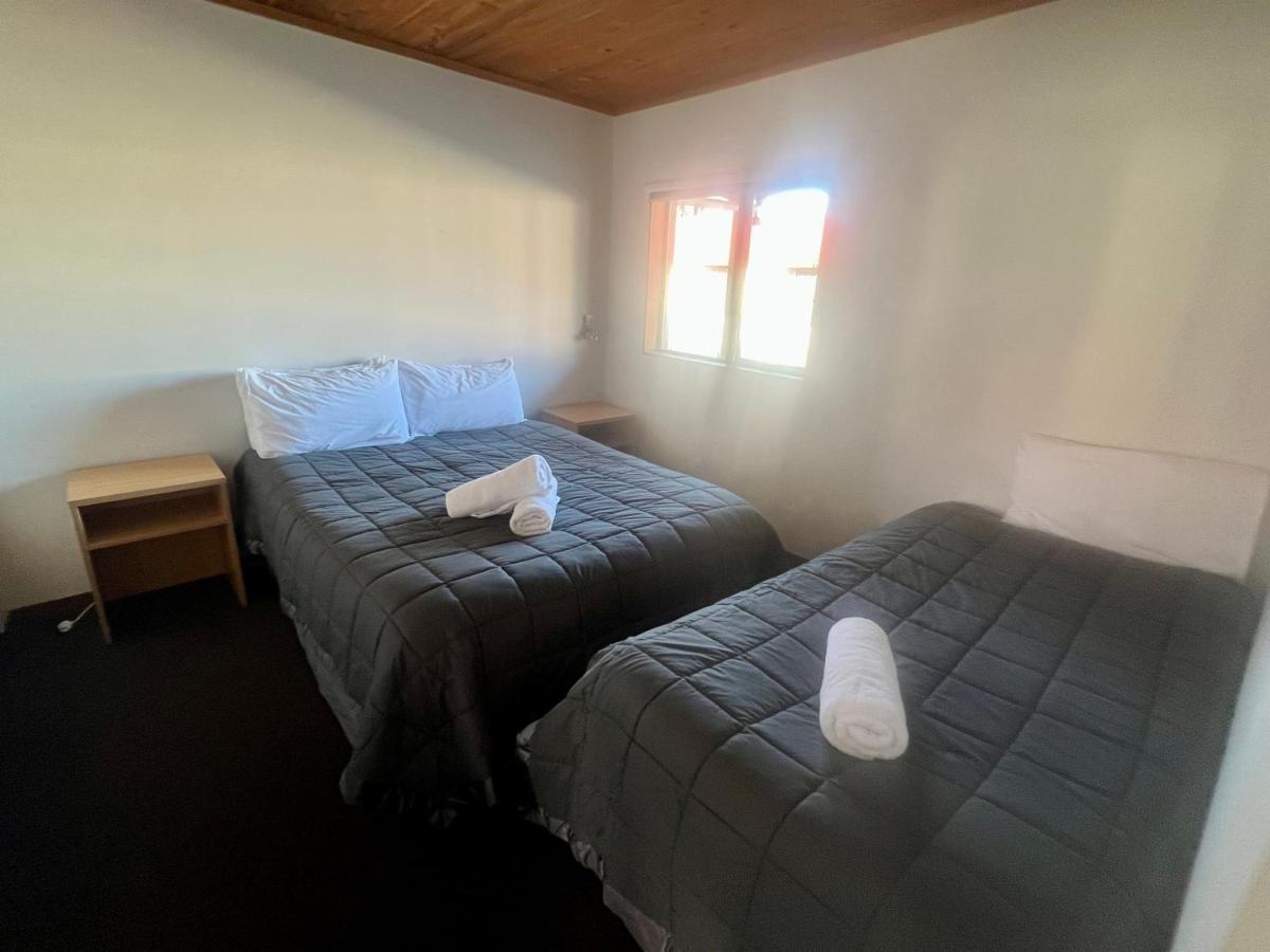 Pinewood Motels Fairlie Buitenkant foto